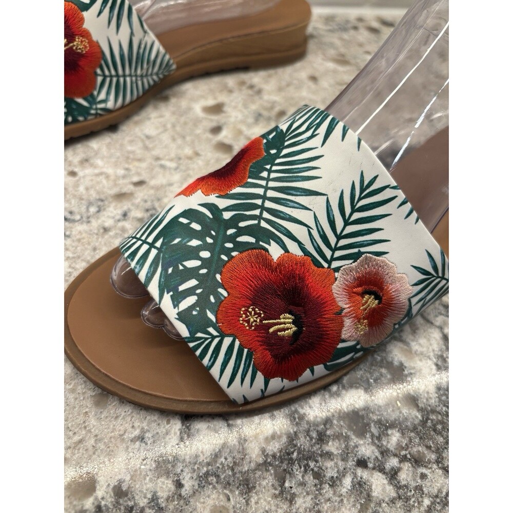 Kenneth Cole Women’s 8.5 Joanne Embroidered Slides Flats Red Palm Print Resort - Picture 4 of 8